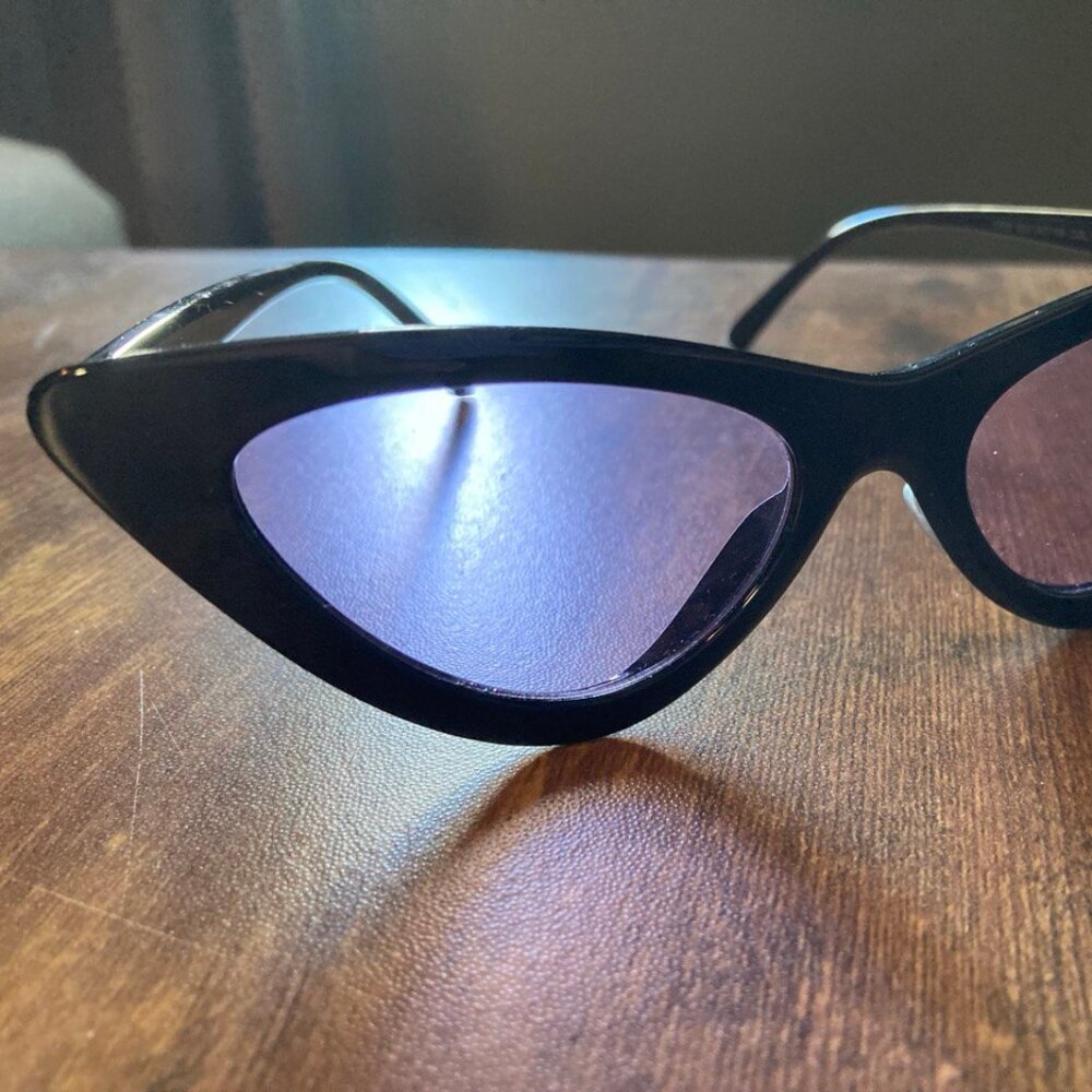 Unbranded Women's Black Cat Eye Sunglasses with Light Purple Lenses